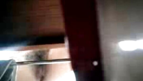 Horny brunette Kody Koxx ជិះ dick ជាមួយ pussy របស់នាង
